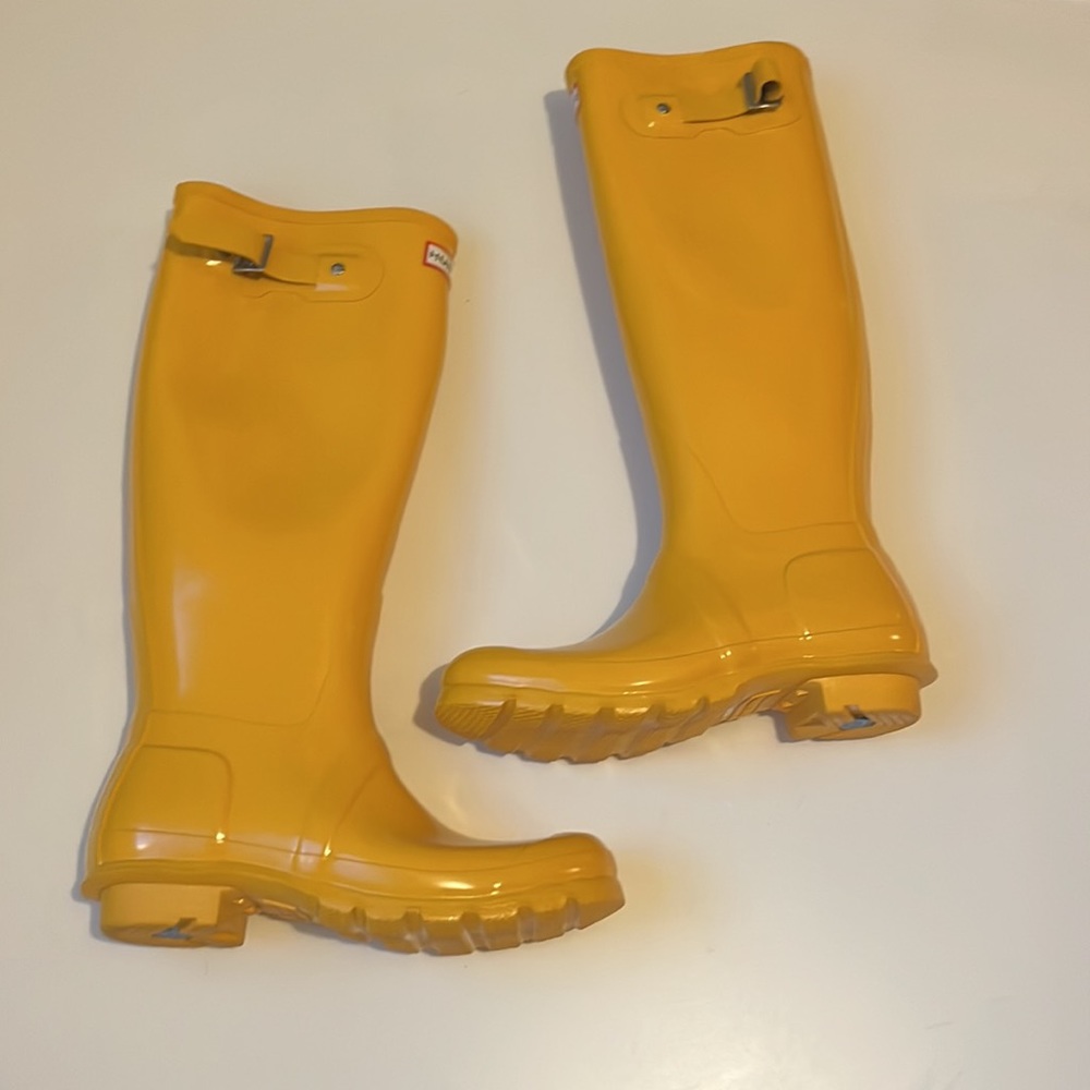 Women’s Hunter Original Tall Yellow Rain Boot